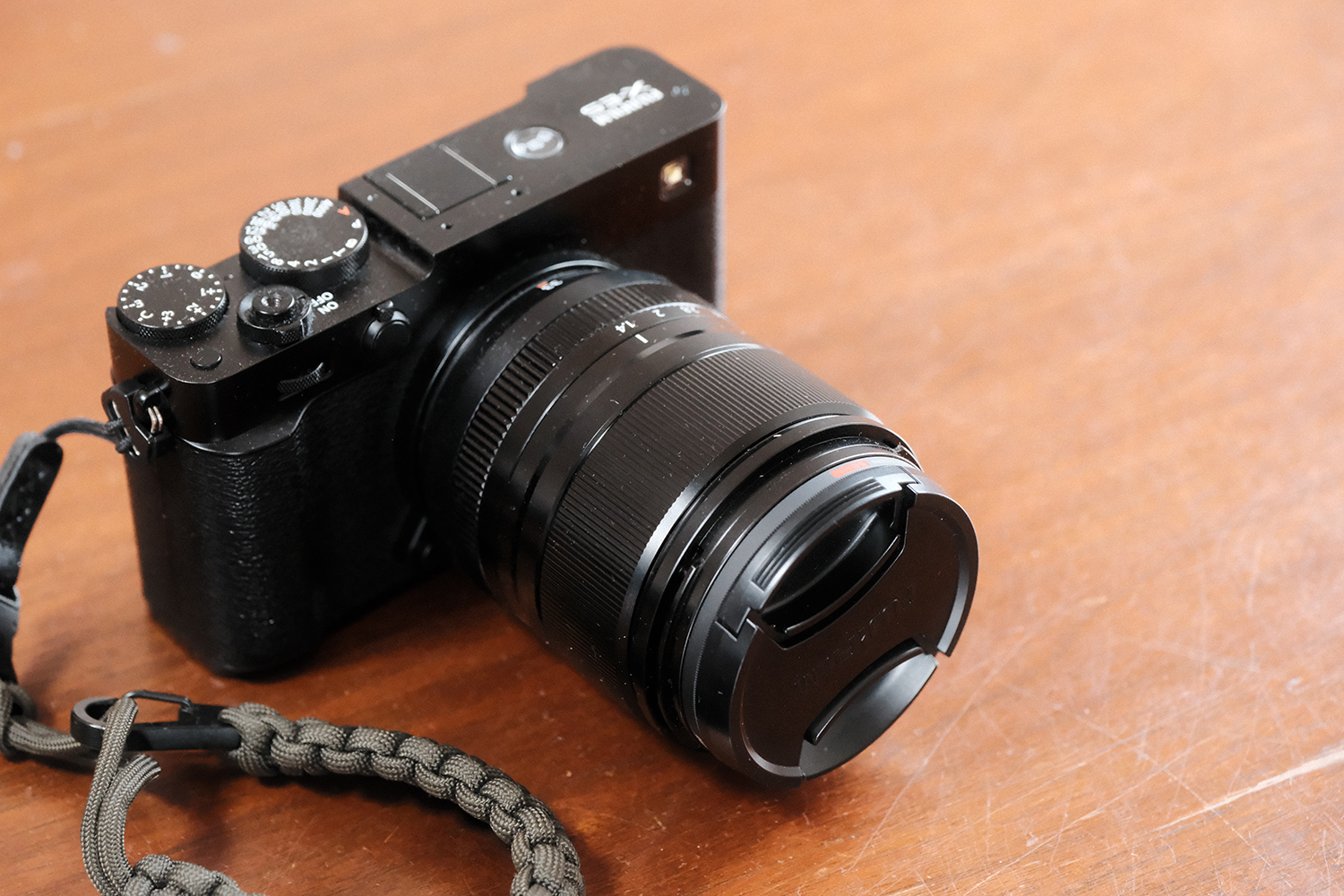 INOLIKES XF33mmF1.4 R LM WR 外観 ボディ装着 サイズ感